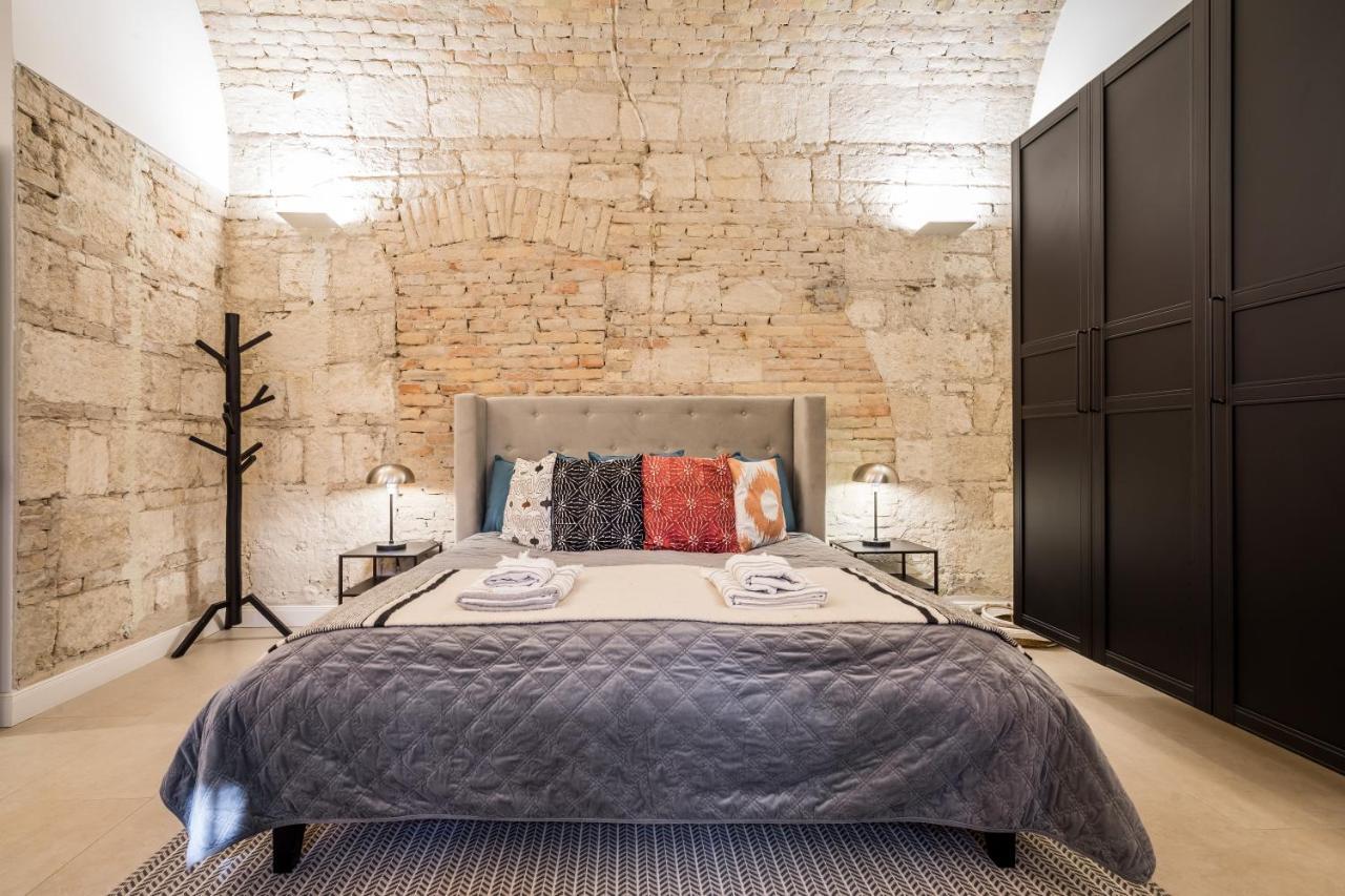 Urban Stable Luxury Apartments Budapest Bagian luar foto